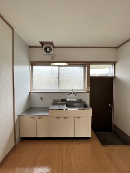 河野貸家