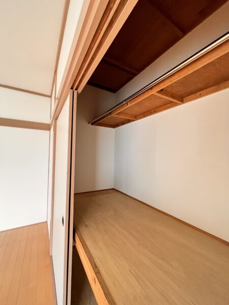 河野貸家
