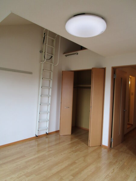 シャルム元町