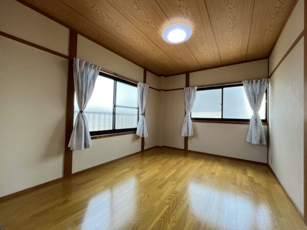フラワーコーポひまわり
