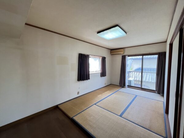 宮崎市大字小松　中古住宅