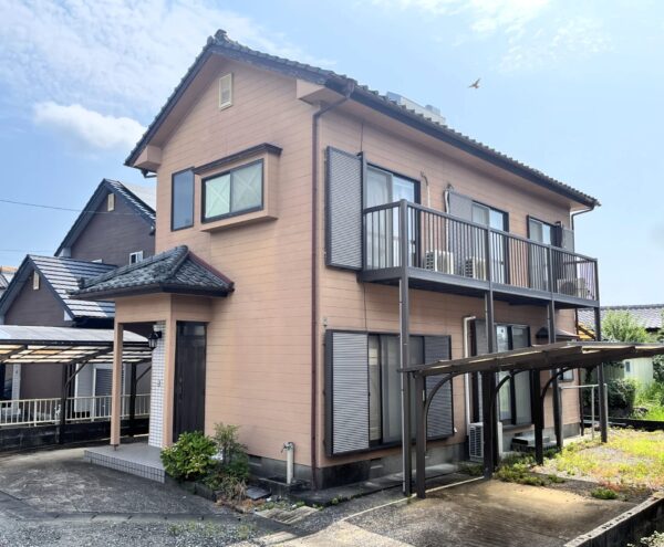 宮崎市大字小松　中古住宅画像