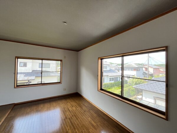宮崎市生目台西　中古住宅
