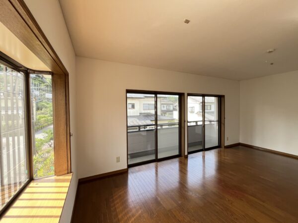 宮崎市生目台西　中古住宅