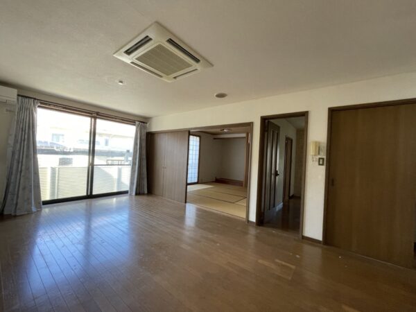 花山手中古住宅