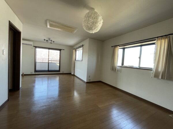 花山手中古住宅